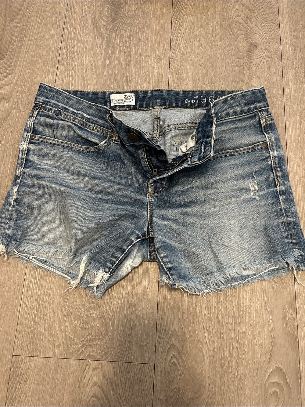 GAP Women's Light Blue Distressed Denim Cutoff Shorts